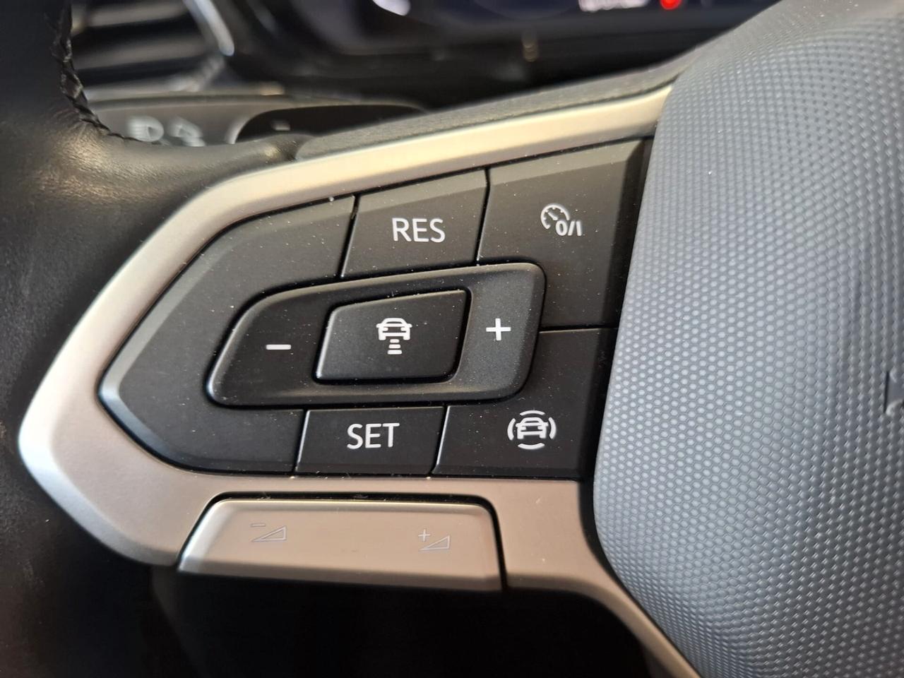 Volkswagen T-Cross Benzina Automatica