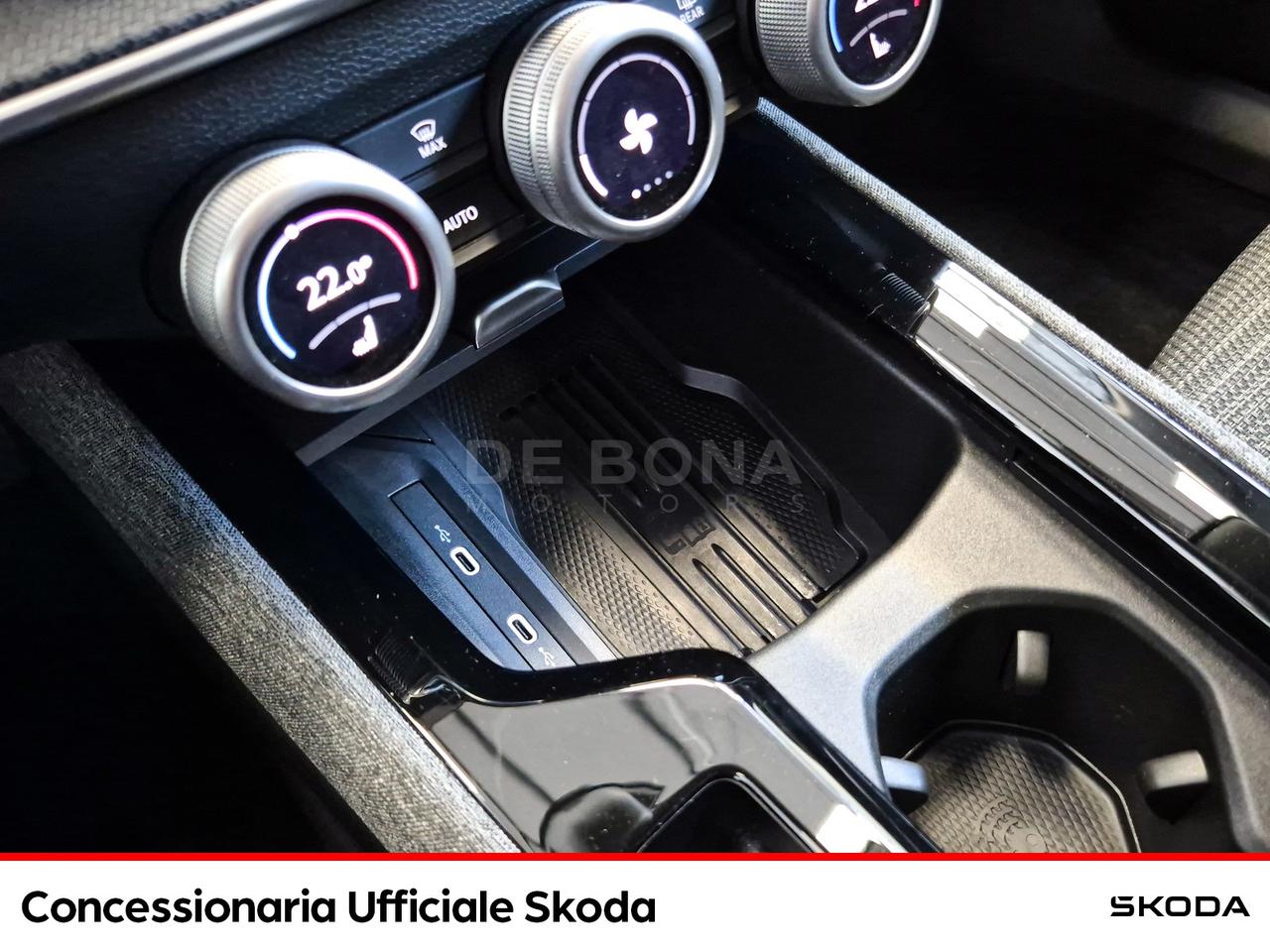 Skoda Superb wagon 2.0 tdi selection 150cv dsg