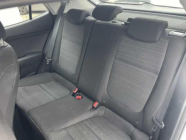 Kia Stonic 1.4 MPI 100 CV Style