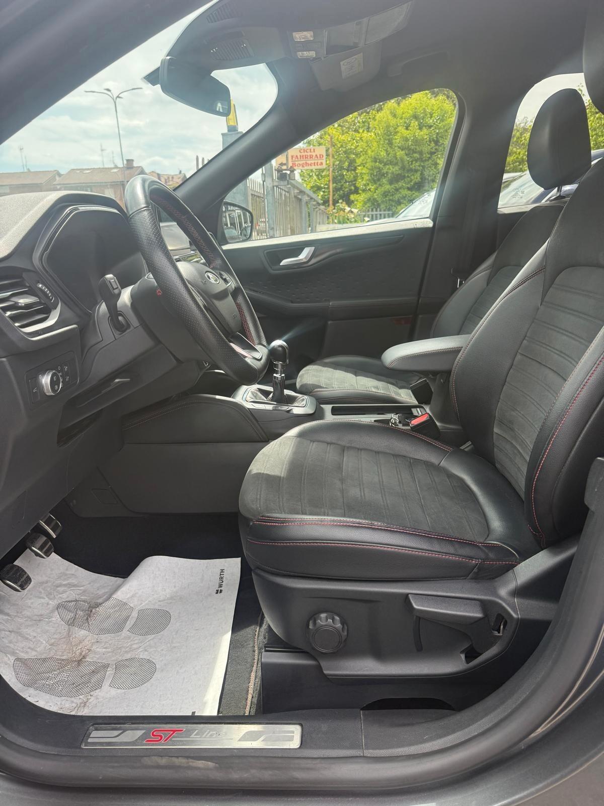 Ford Kuga 1.5 EcoBoost 150 CV 2WD ST-Line X NESSUN VINCOLO