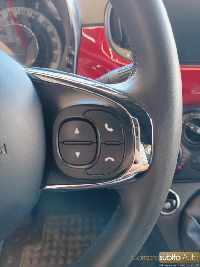 FIAT 500 1.0 Hybrid Red