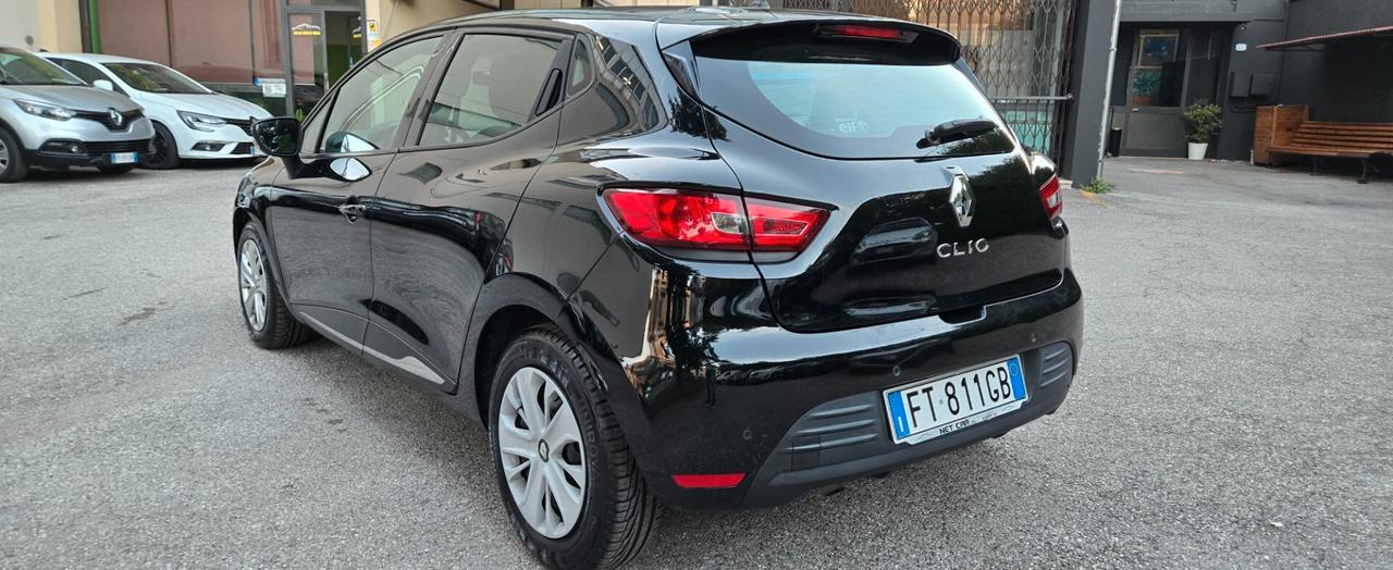 Renault Clio dCi 8V 90 CV 5 porte Moschino Life