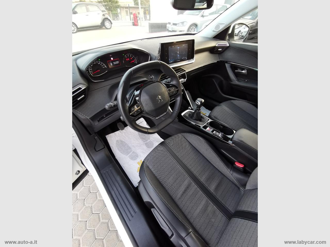 PEUGEOT 2008 BlueHDi 110 S&S Allure