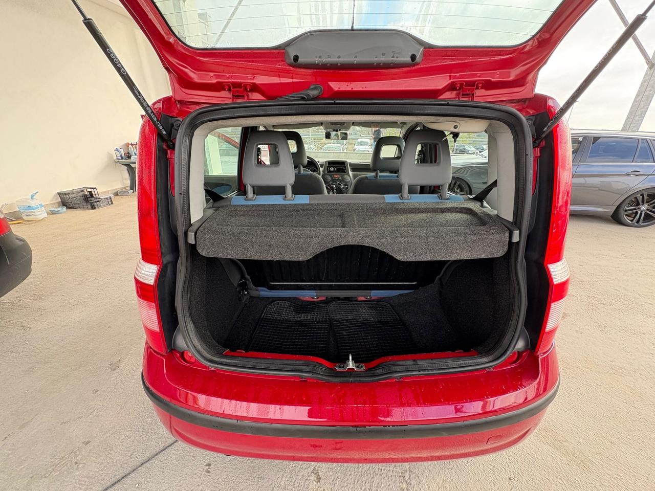 Fiat Panda 1.2 Dynamic ROSSA!