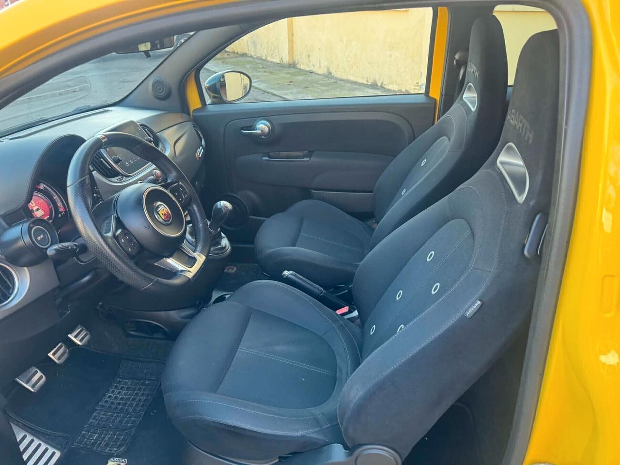 Abarth 595 1.4 Turbo T-Jet Anno 2018