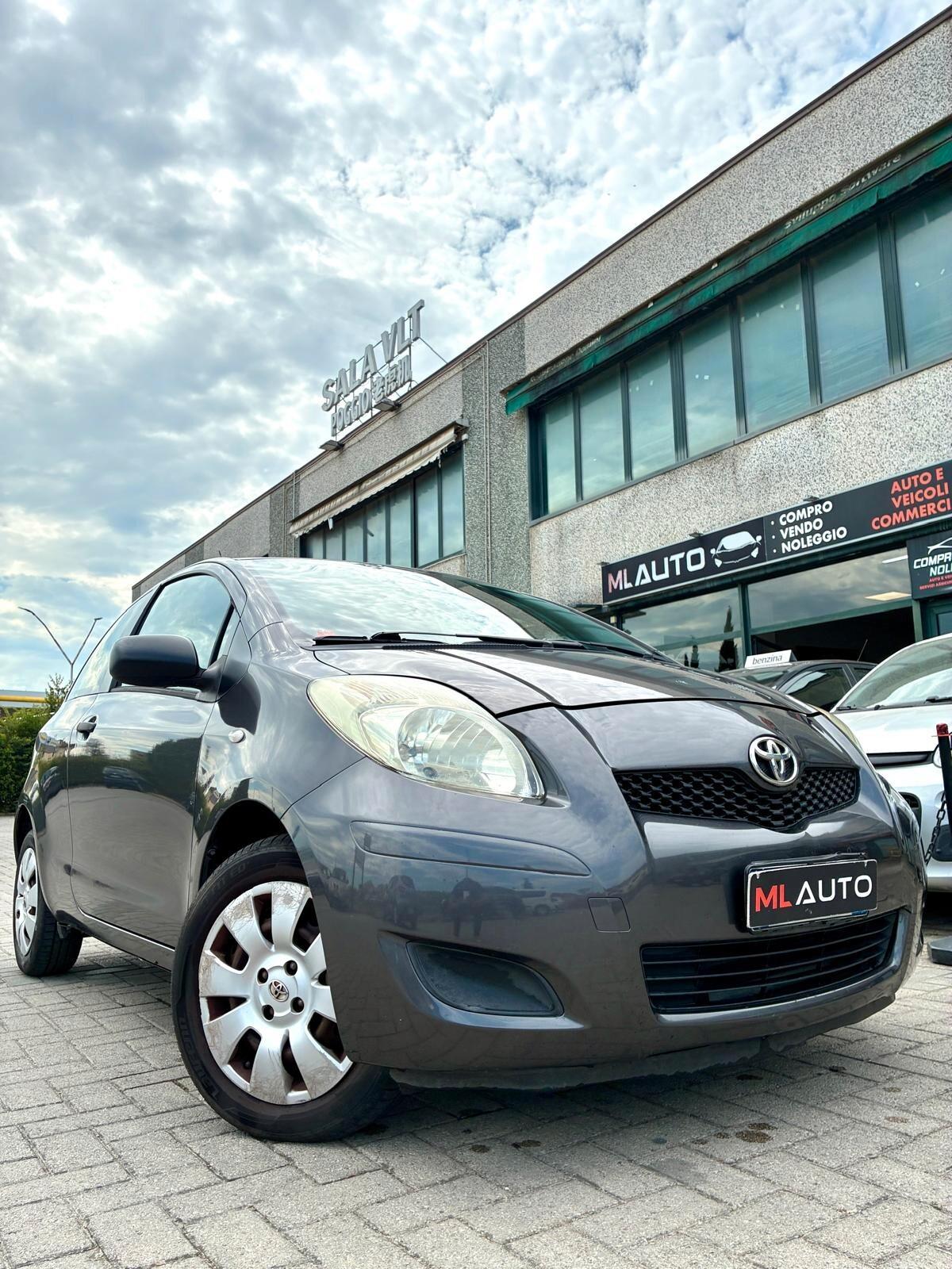Toyota Yaris 1.0 3 porte Now - OK NEOPATENTATO