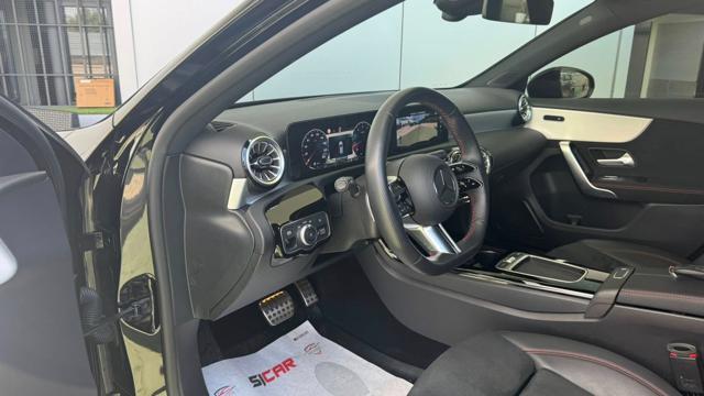 MERCEDES-BENZ A 180 Automatic AMG Line Premium Plus
