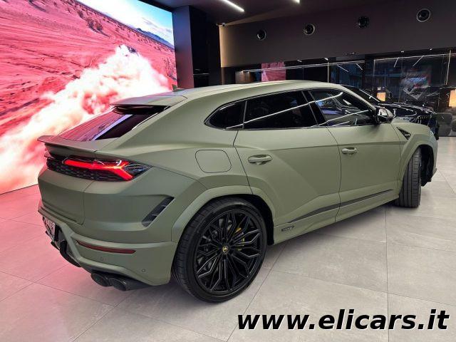 LAMBORGHINI Urus 4.0 SE