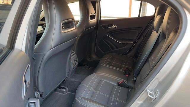 Mercedes-benz GLA 200 CDI Automatic 4Matic Sport