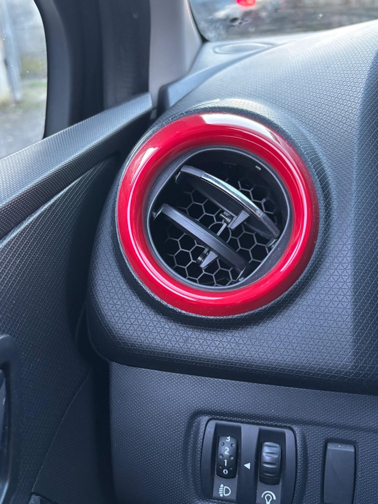 Renault Clio 1.5 dCi 8V 75CV 5 porte Live