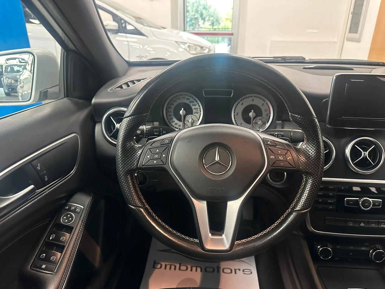 Mercedes-benz A 200 CDI Automatic 4Matic Dark Night Edition