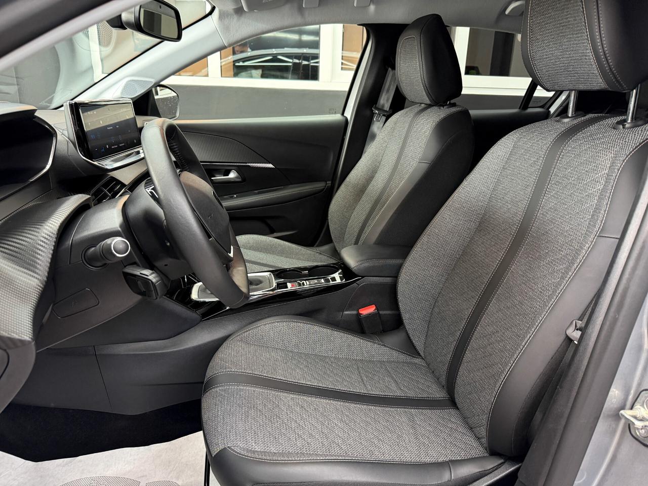 Peugeot 208 1.2 100CV Allure Vision Pack Ok Neopatentati