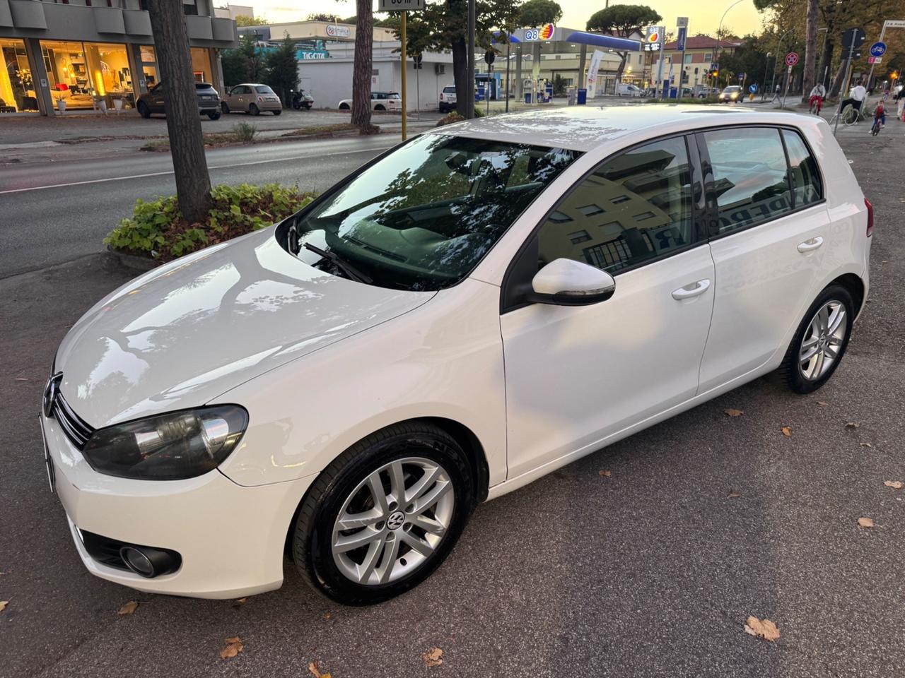 VW Golf 2.0 TDI 5p. NEOPATEN GARANZIA 12 MESI