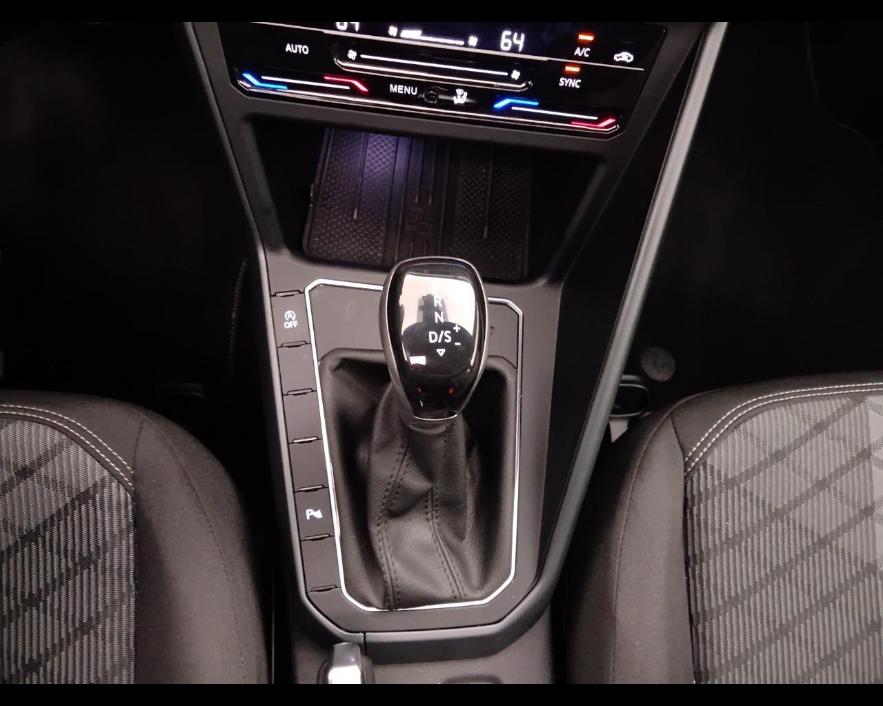 VOLKSWAGEN Taigo - Taigo 1.0 tsi R-Line 115cv dsg