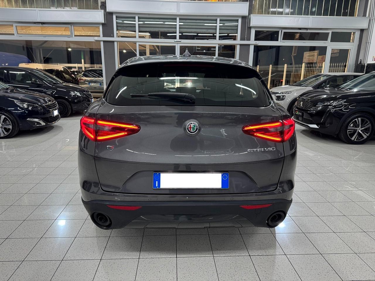 Stelvio 2.2 210CV AT8 Q4 Veloce Tì COME NUOVA!!!!