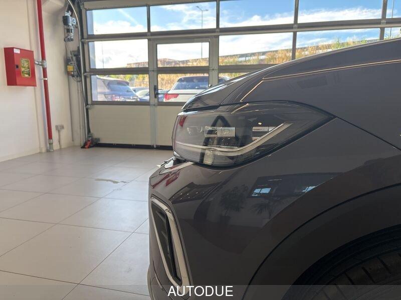 Volkswagen T-Cross 1.0 TSI R-LINE 115CV DSG