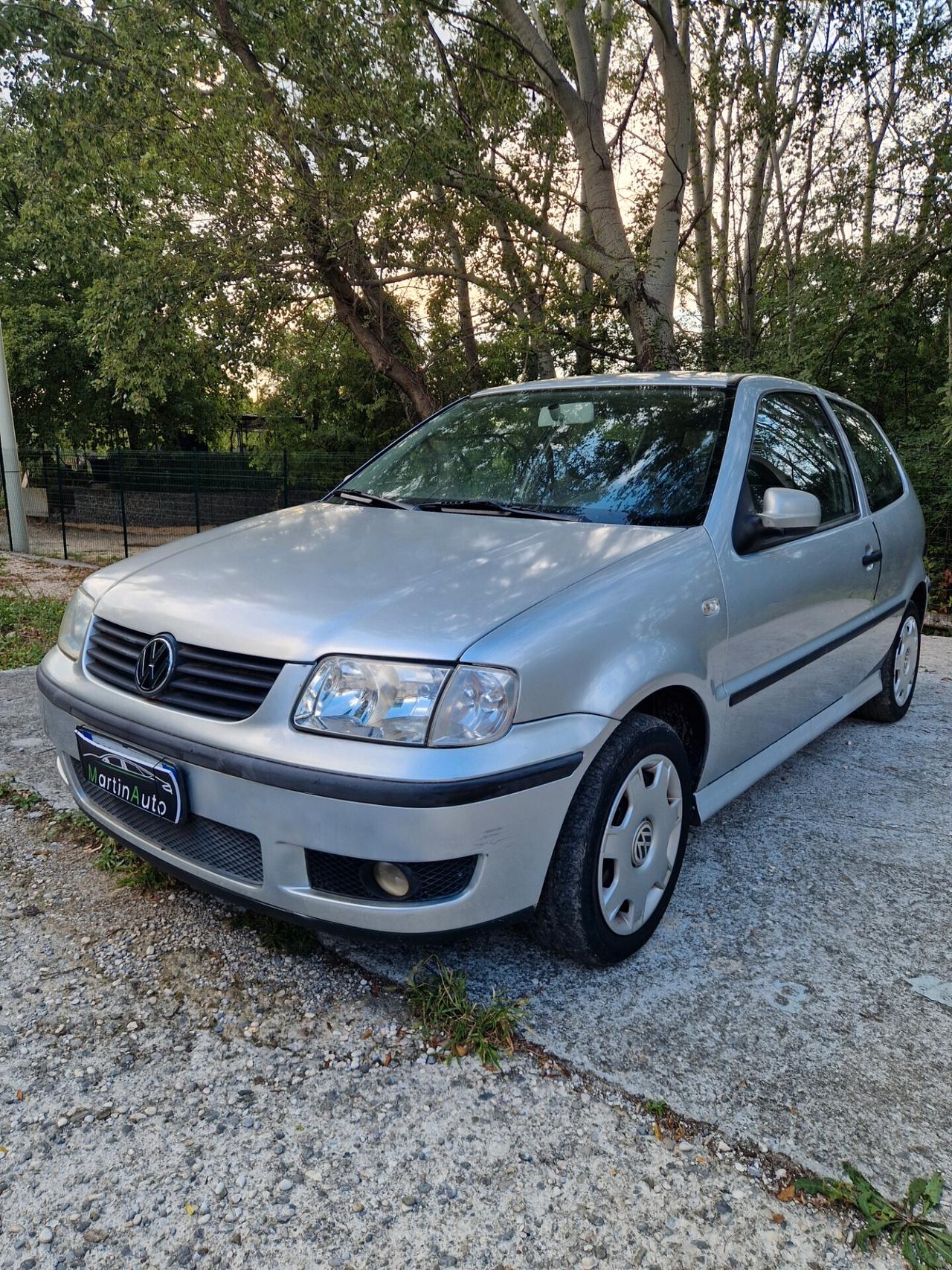 Volkswagen Polo 1.0 Benz 60CV - 2001