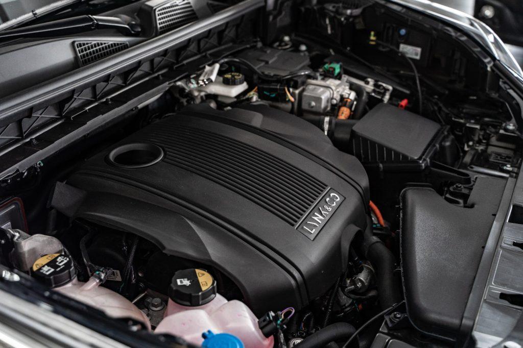 LYNK & CO 01 PHEV