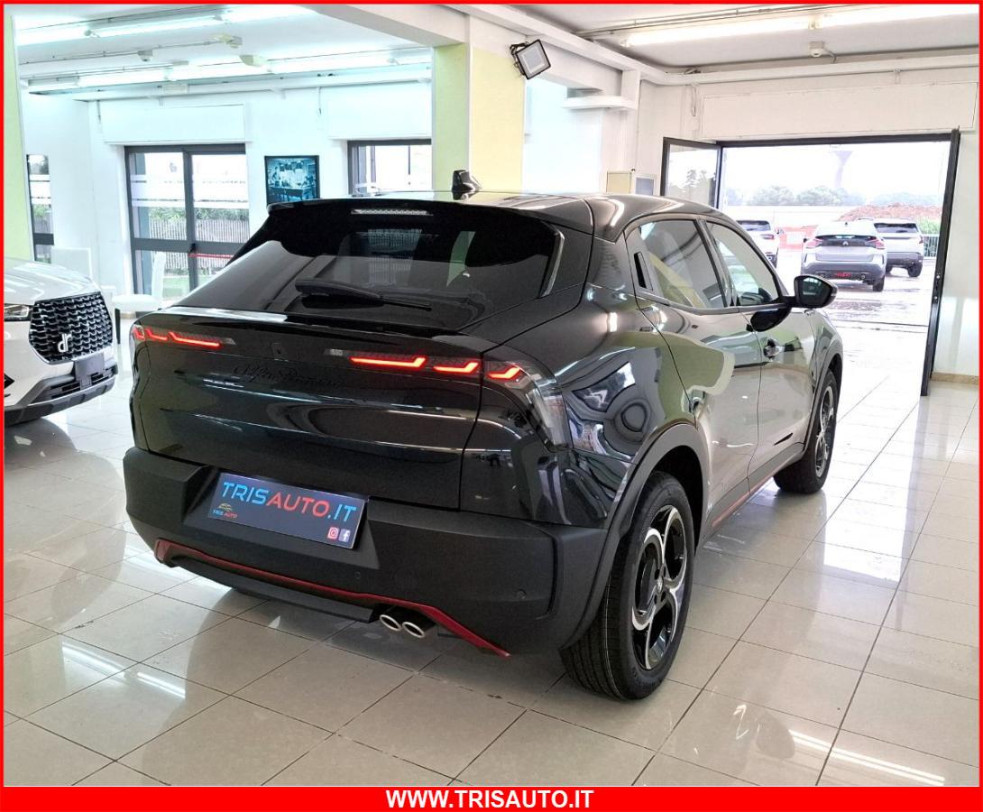 ALFA ROMEO Junior 1.2T Hybrid eDCT6 Speciale NEOPATENTATI IVATA