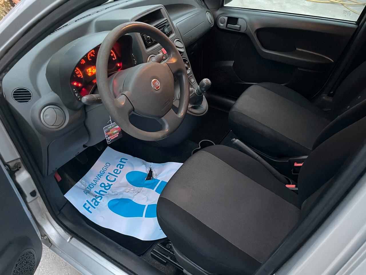 Fiat Panda 1.2 Emotion DISTRIBUZ + TAGLIANDO NEOPATENTATI