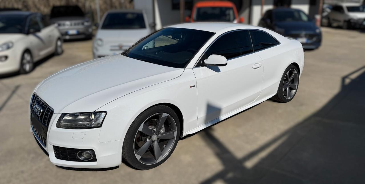 Audi A5 2.0 TDI QUATTRO S-LINE