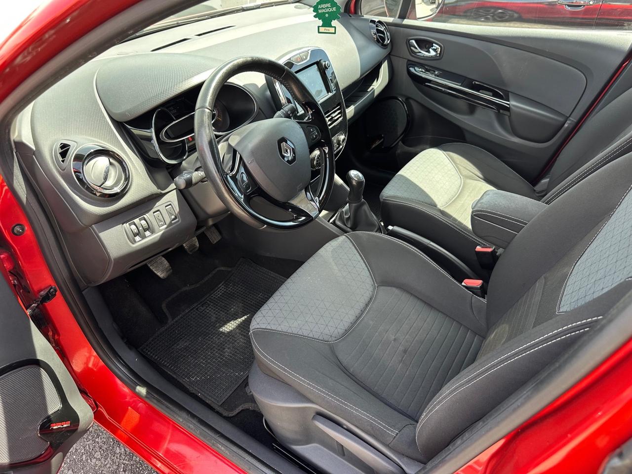 Renault Clio Sporter 1.5 dCi 8V 90CV Costume National