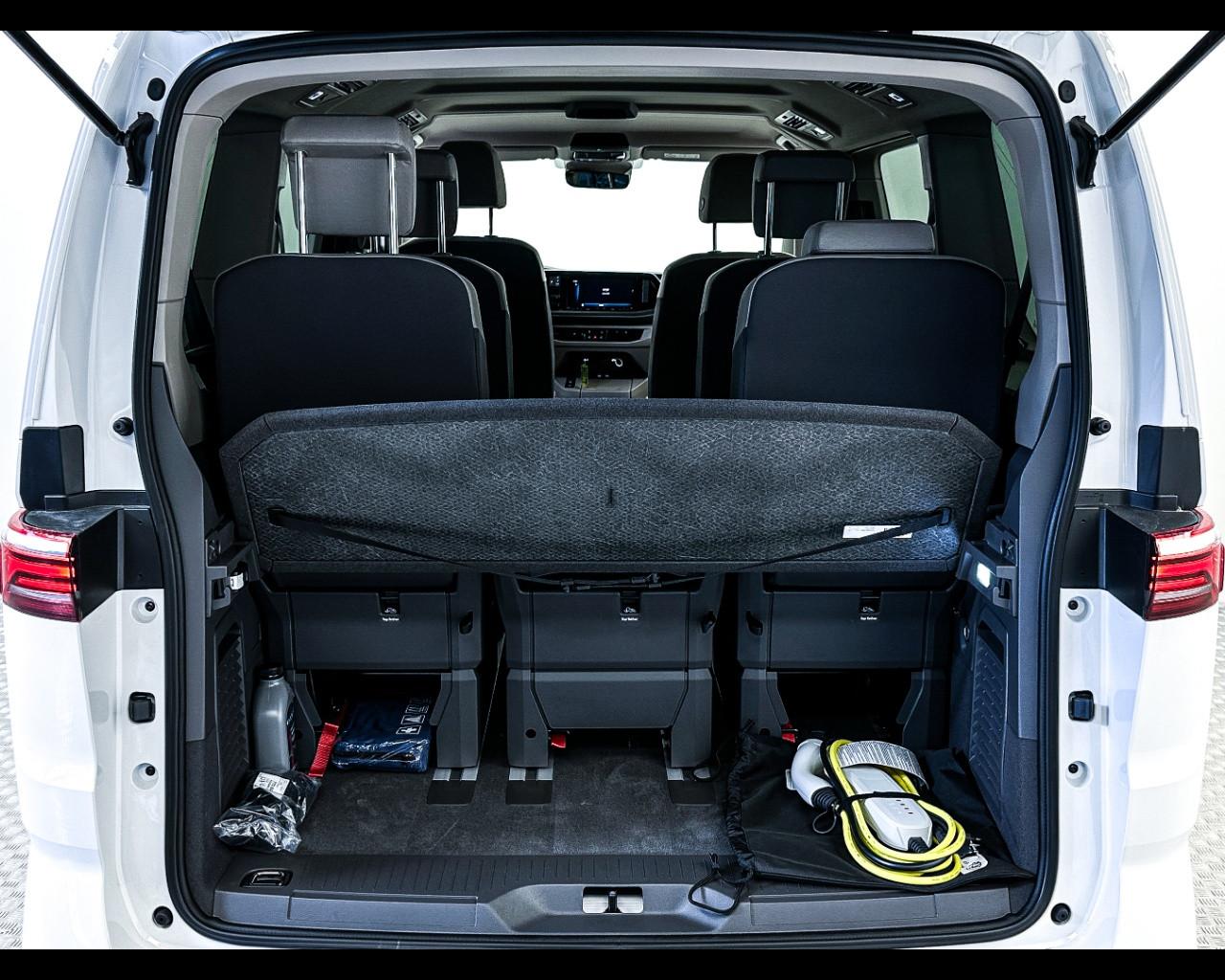 VOLKSWAGEN Multivan 7ª '21-> - Multivan 1.5 PHEV DSG 4Motion Space