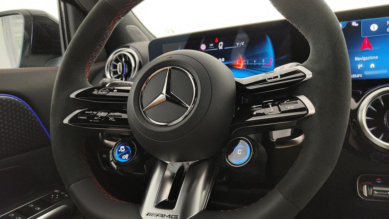 Mercedes-Benz Mercedes-AMG GLA 35 4MATIC