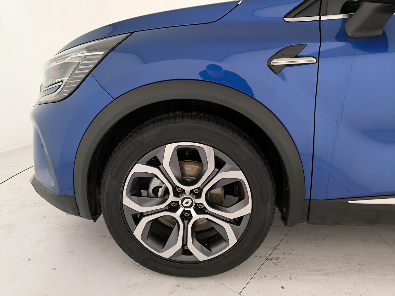 Renault Captur 1.6 e-tech hybrid techno fast track 145cv auto