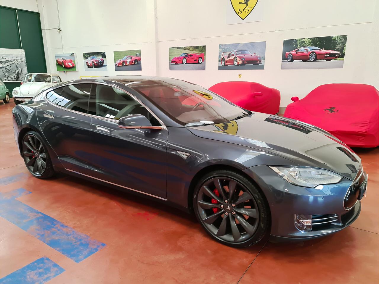 Tesla Model S P85 PERFORMANCE - RICARICHE GRATIS A VITA - 7 POSTI