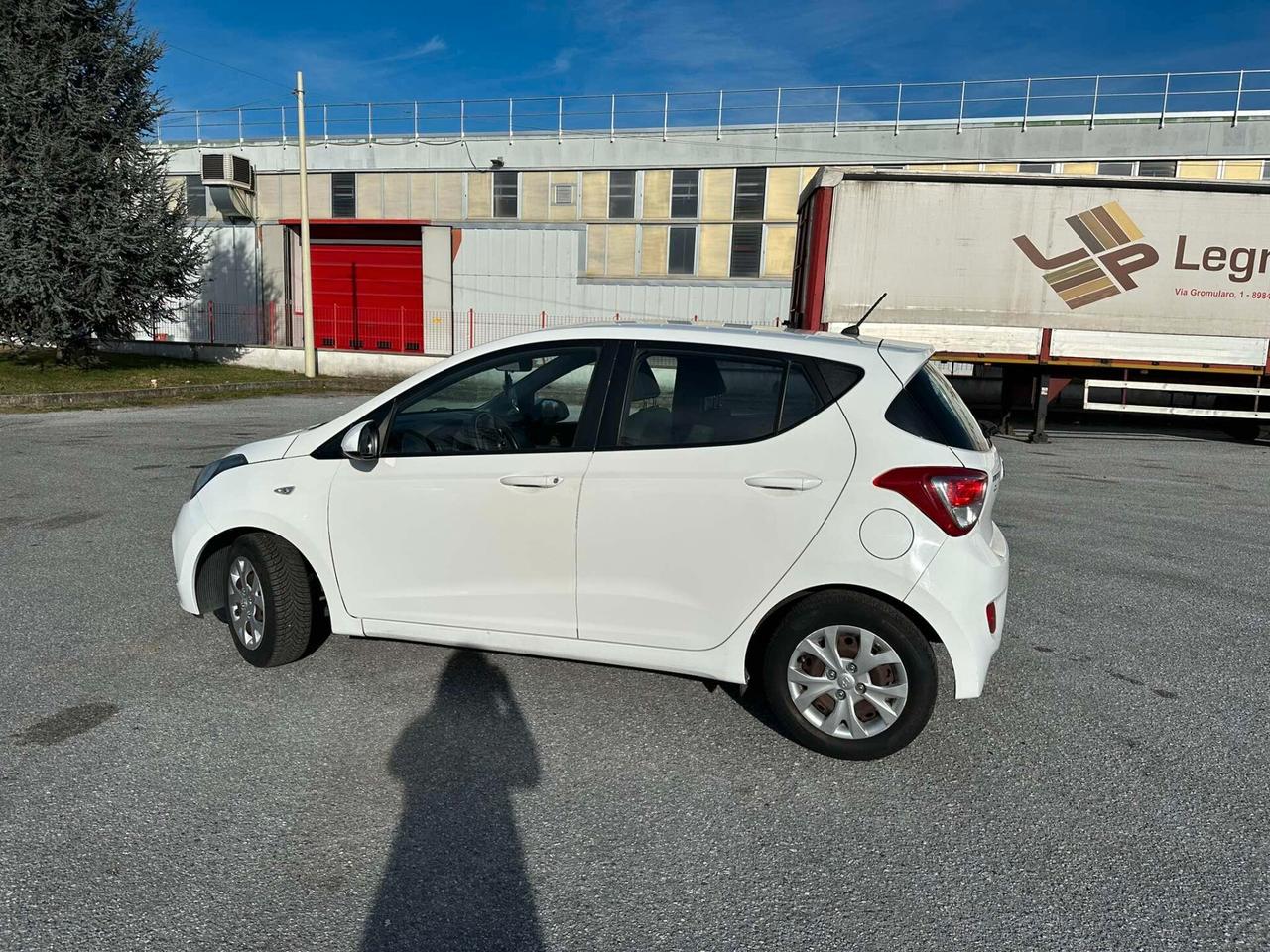 Hyundai i10 1.0 benzina 65cv comfort-2014