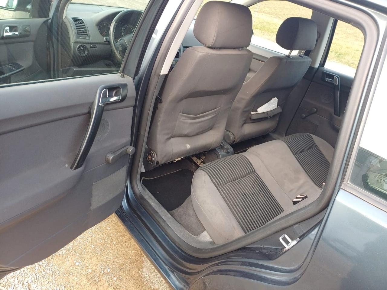 Volkswagen Polo 1.4/80CV TDI 3p. Sportline