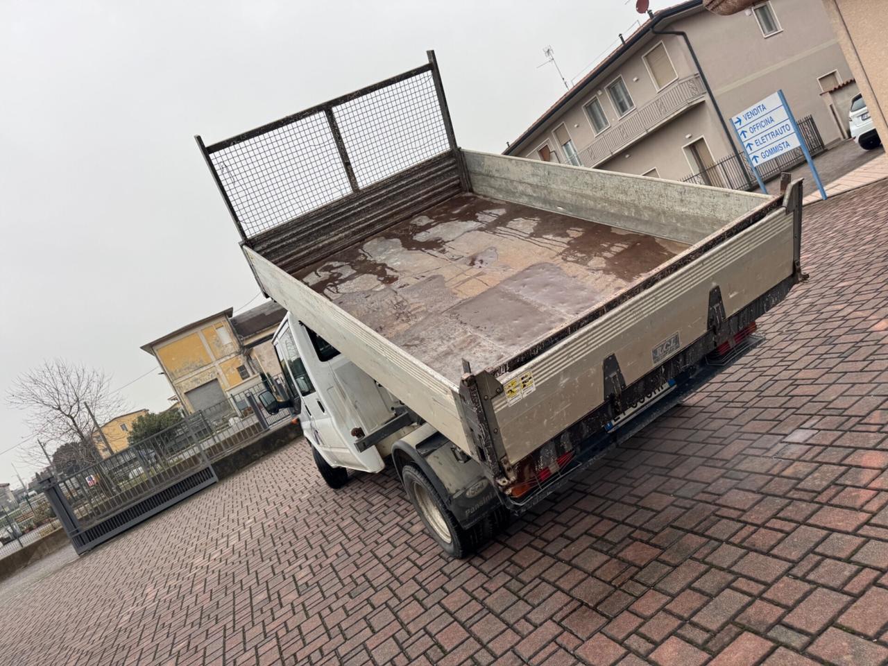 Ford Transit Ribltabile