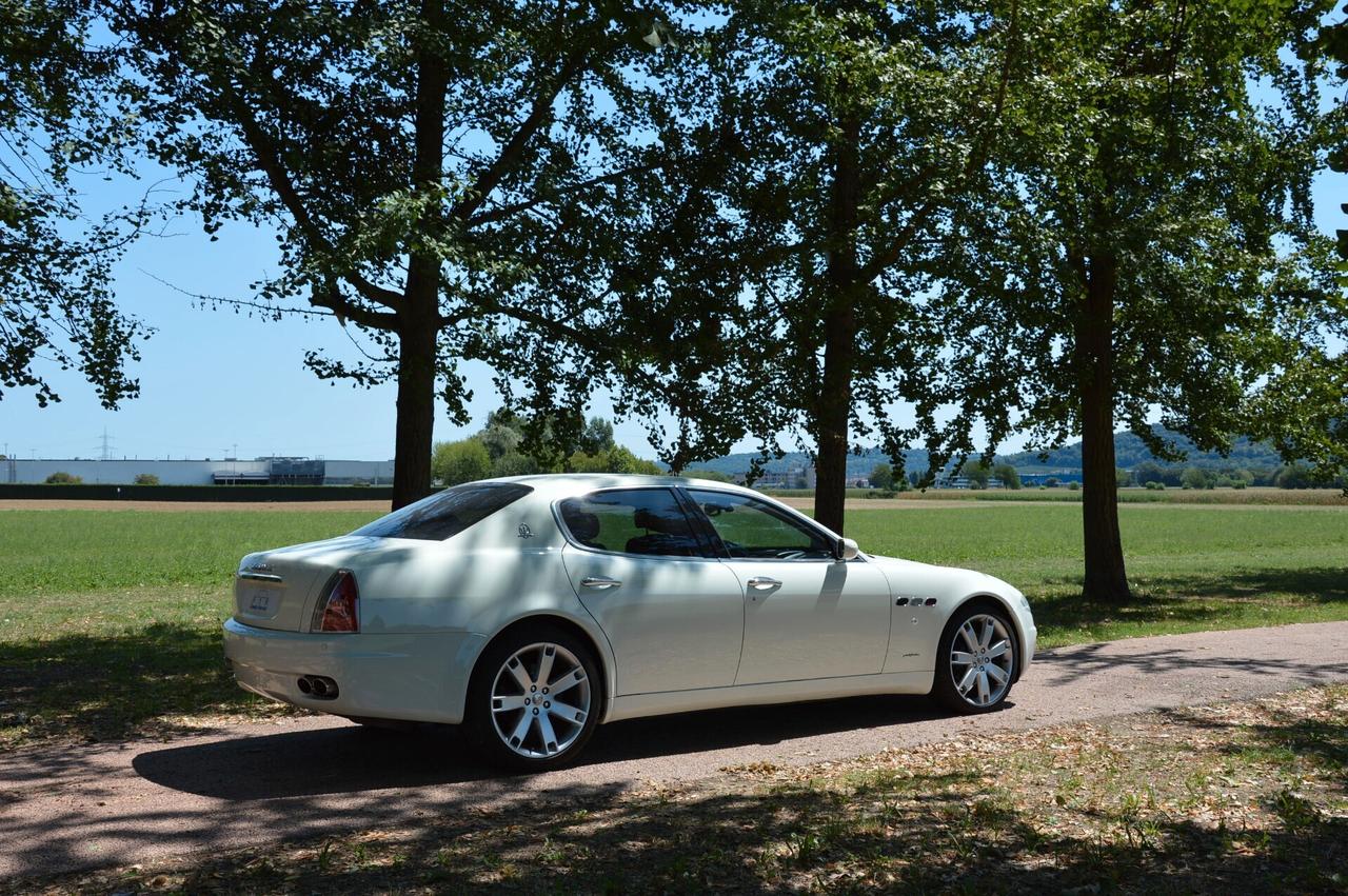 Maserati Quattroporte 4.2 V8 Duoselect Executive GT
