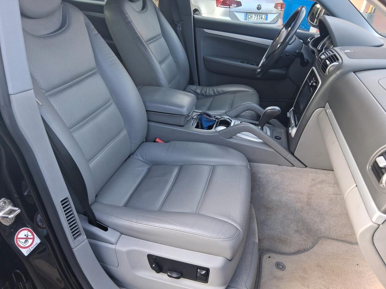 Porsche Cayenne 4.5 cat S