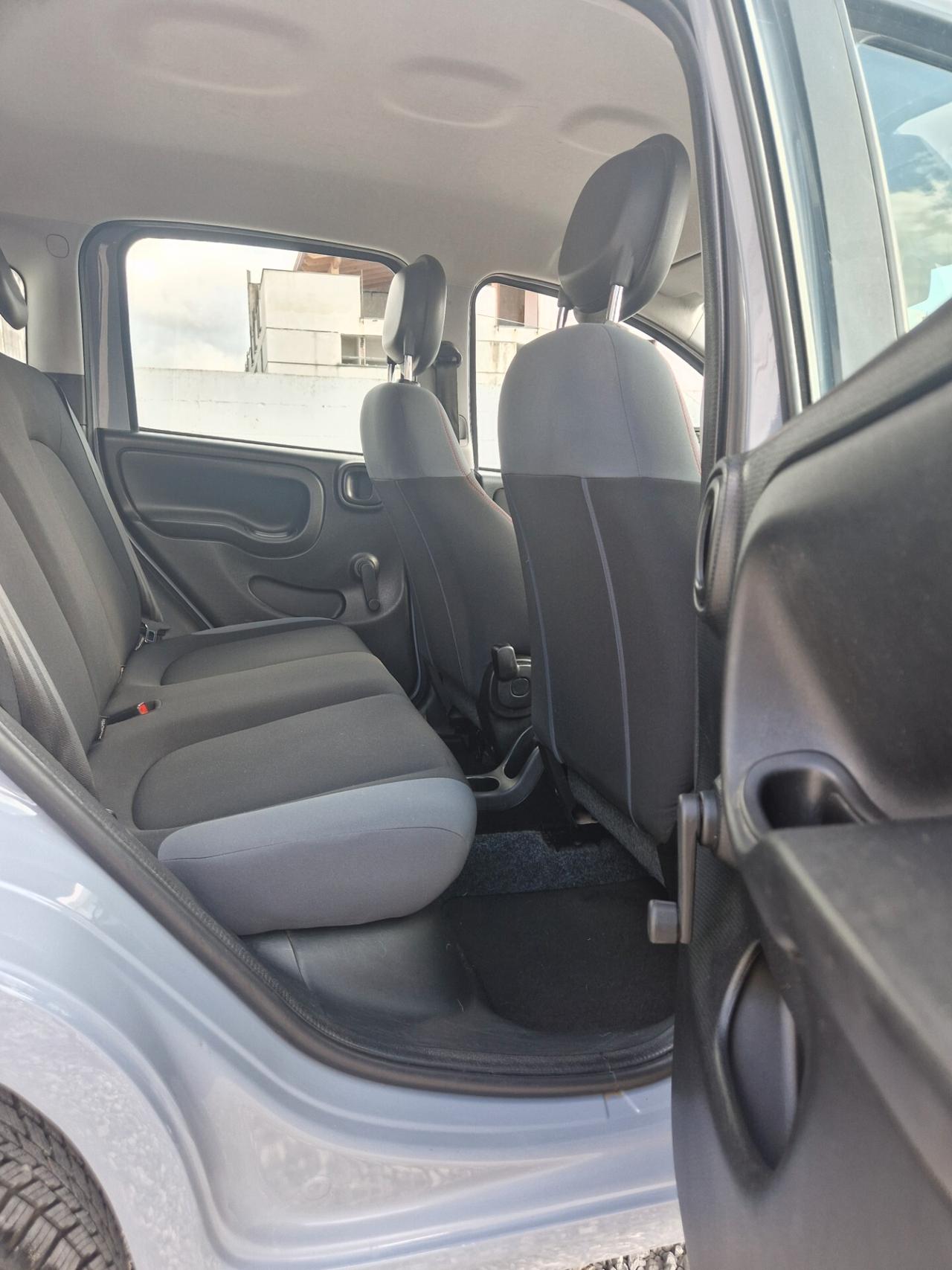 Fiat Panda 0.9 TwinAir Turbo Natural Power Lounge