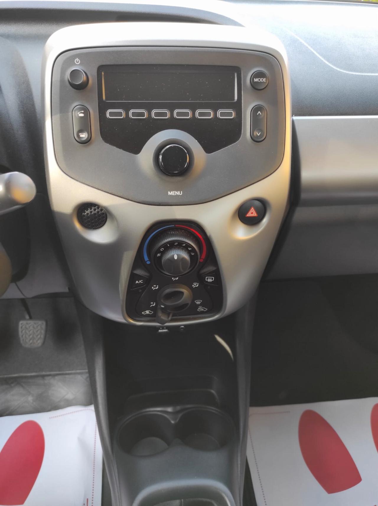 Citroen C1 VTi 68 5 porte Shine