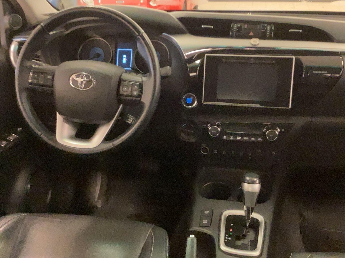 Toyota Hilux 2.4 D-4D 4WD 4 porte Double Cab Comfort