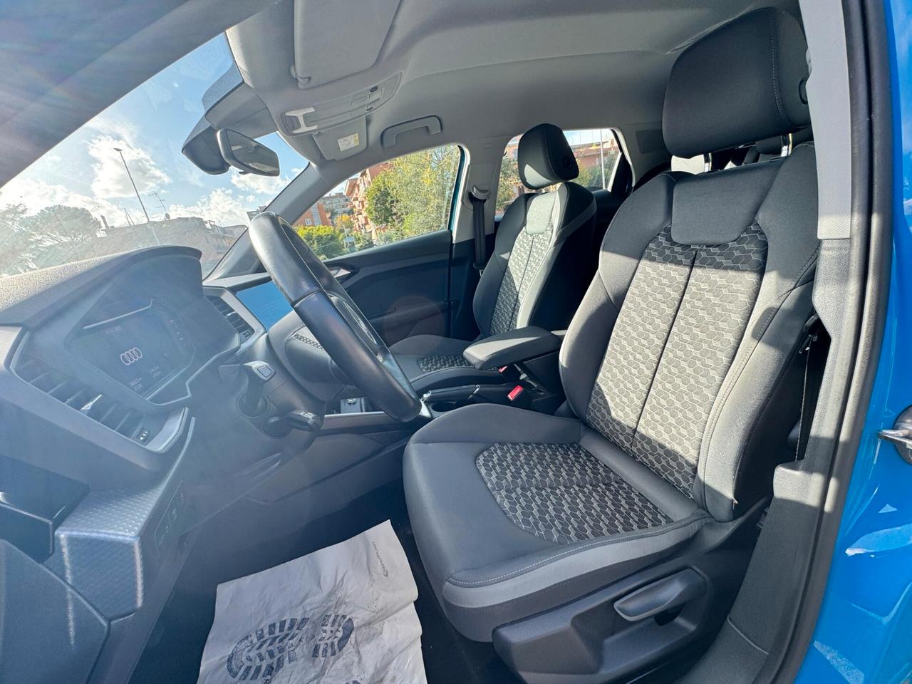 Audi A1 25tfsi S-Line -NESSUN OBBLIGO DI FINANZIAMENTO-