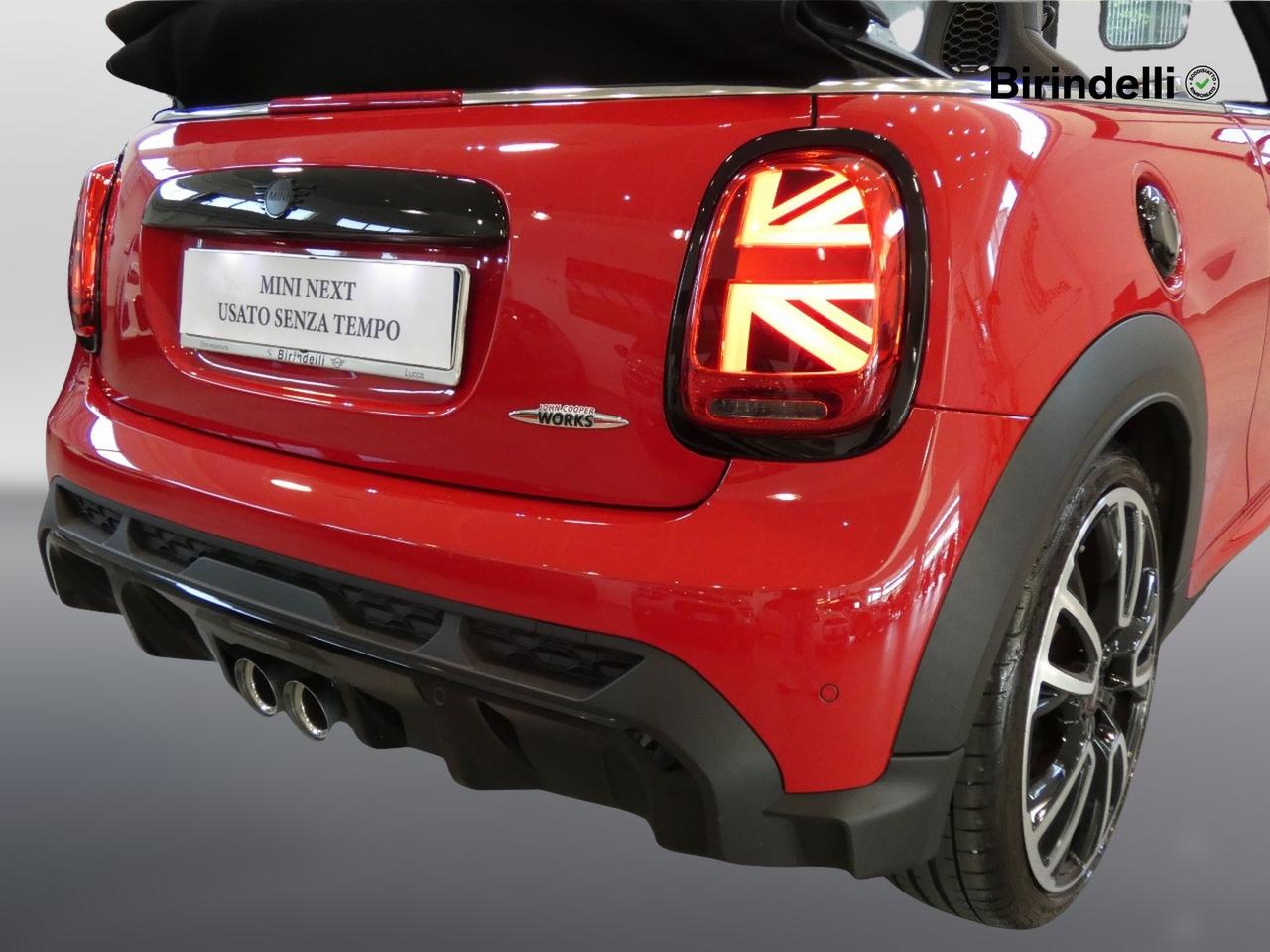MINI Mini Cabrio (F57) - Mini 2.0 John Cooper Works JCW Cabrio