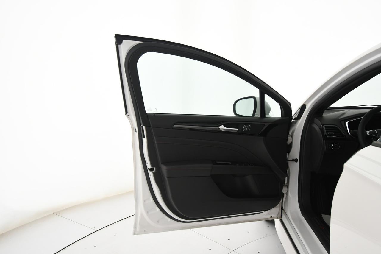 FORD Mondeo SW 2.0 hybrid ST-Line Business ecvt NEOPATENTATI+CAMERA
