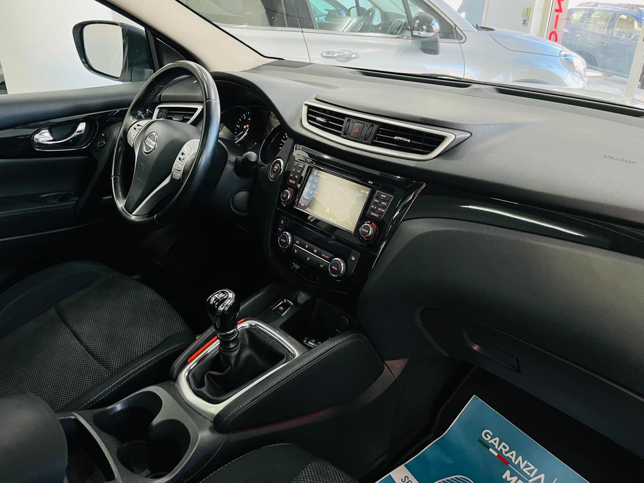 Nissan Qashqai 1.5 dCi Tekna 110cv anno 2015 italiana