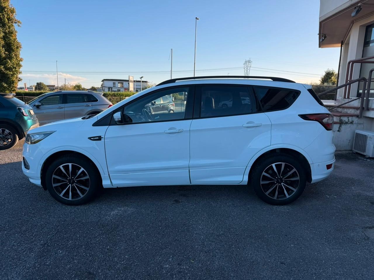 Ford Kuga 1.5 EcoBoost 120 CV S&S 2WD ST-Line