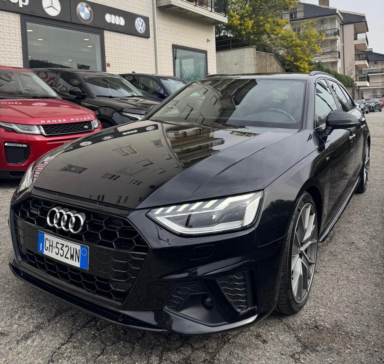 Audi A4 Avant 40 TDI S tronic line edition