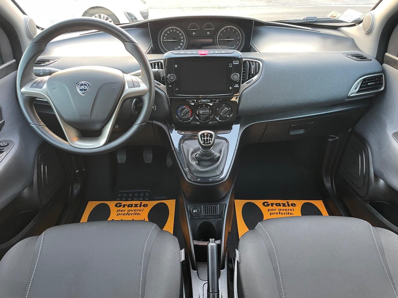 LANCIA YPSILON 1.0 BENZINA 70 (CV) 2022