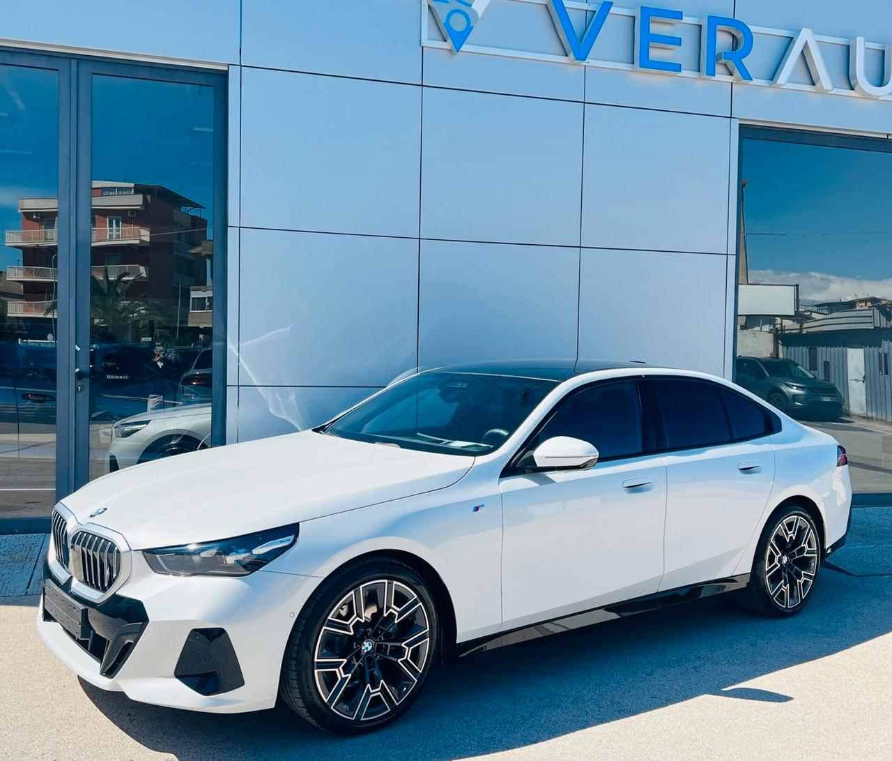 BMW 520 d Msport xdrive possibilità noleggio no scoring