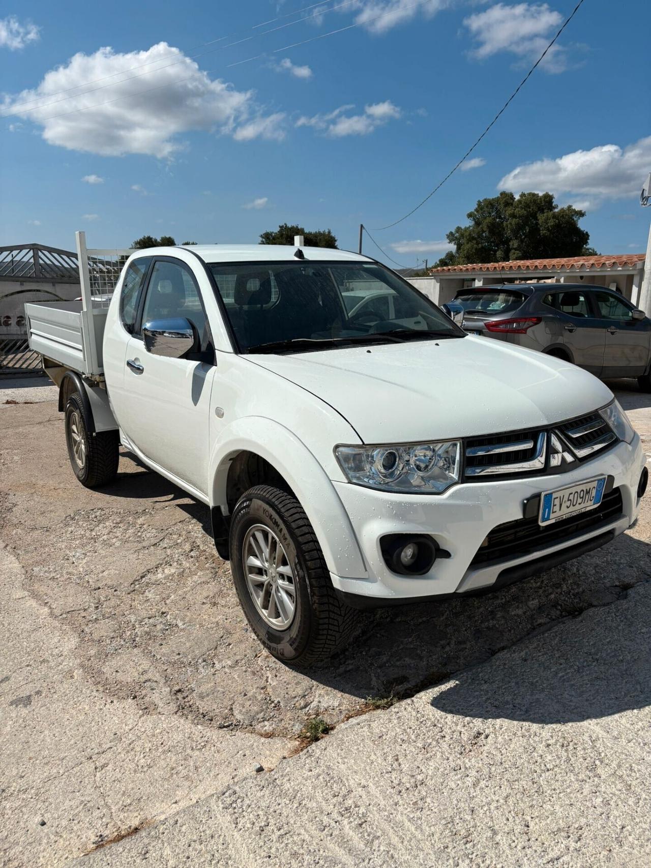 MITSUBISHI L200 2.5 DID 178 CV CLUB CAB