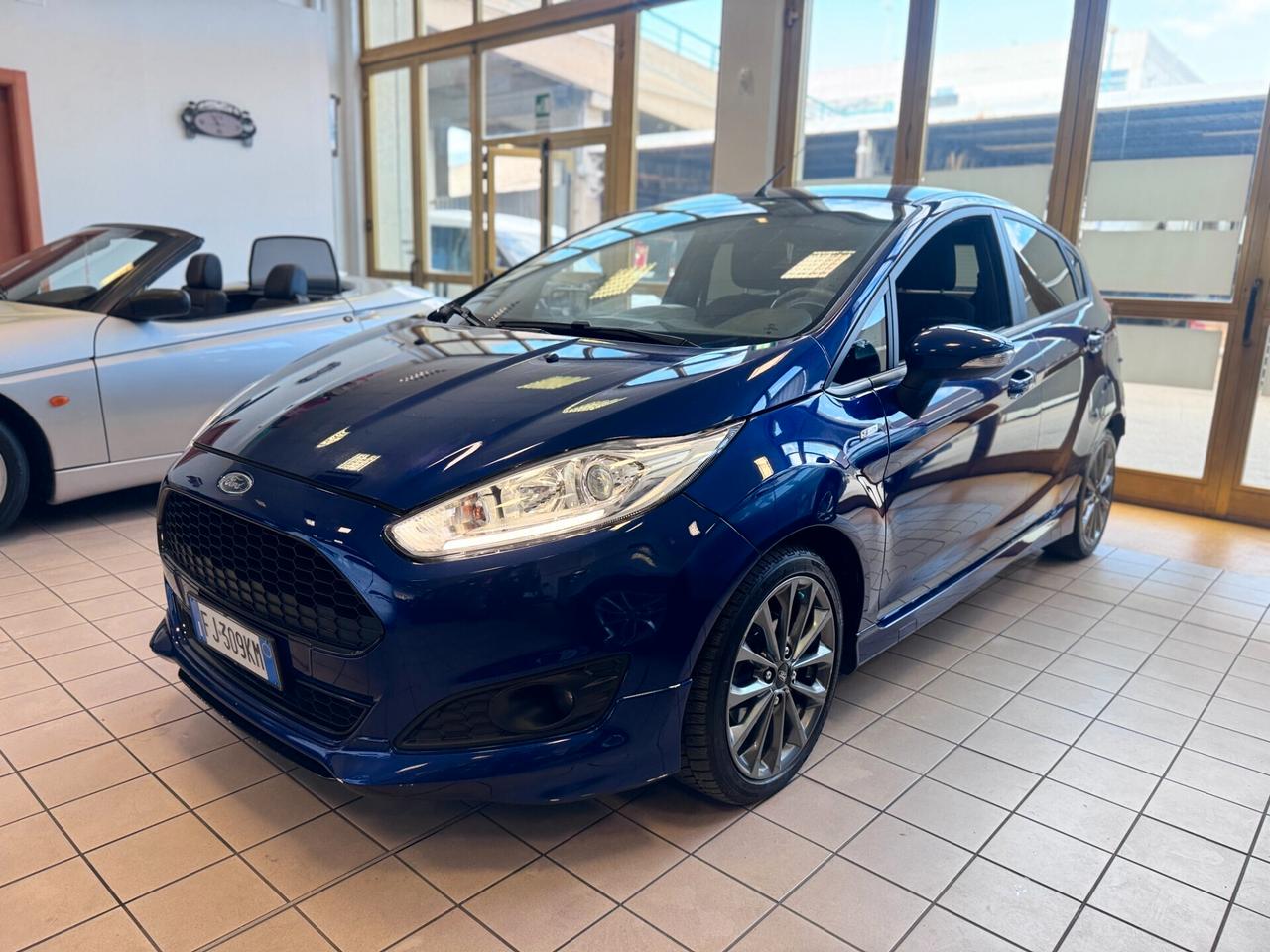 Ford Fiesta 1.5 TDCi 75CV 5 porte ST-Line
