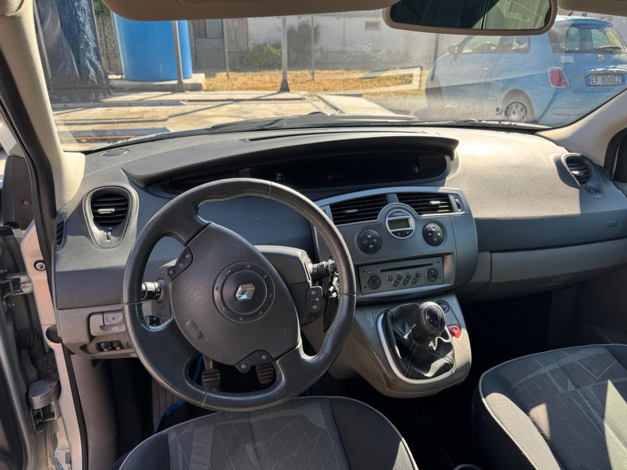 Renault Scenic Scénic 1.5 dCi/105CV Dynamique