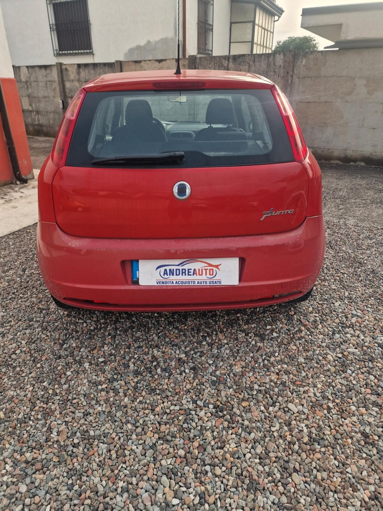 Fiat Grande Punto 1.2 3 porte distrb ok